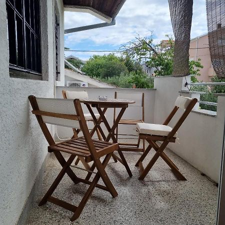 Apartmani Katarina Biograd Na Moru Esterno foto
